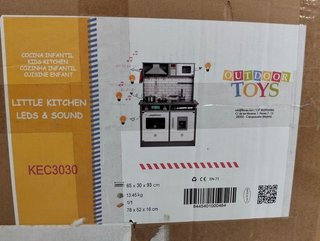 Cocinita Infantil de Madera con Luz y Sonido Outdoor Toys Little Kitchen 65x30x93 cm Gris/Blanco