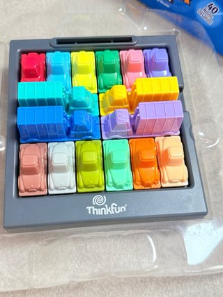 Rush Hour ThinkFun Juego de Lógica 40 Retos