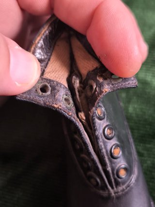 Antiguos zapatos de muestrario c. 1900