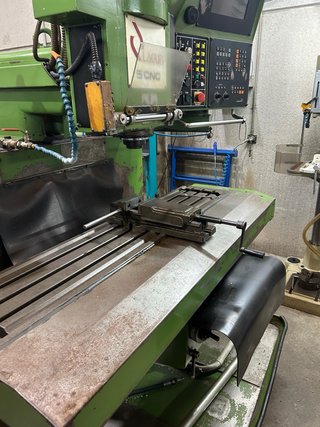 Fresadora CNC Lagun FTV-5 CNC