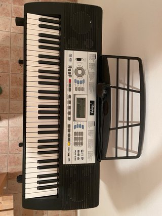 Teclado con soporte nuevo