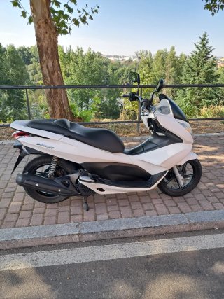 Honda pcx 125