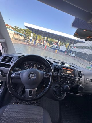 Volkswagen Caravelle 2013