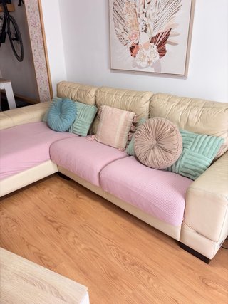 Divano angolare beige in pelle