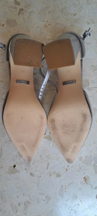 Sandalias Guess Plata Talla 39