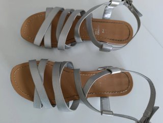Sandalias plateadas talla 39