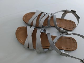 Sandalias plateadas talla 39