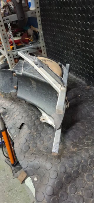 Subchasis Caja Filtro KTM SX 85 06