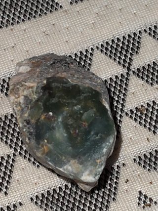 Jadeíta Bruta 236,30 Ct