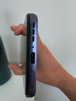 Motorola Edge 30 Neo Morado
