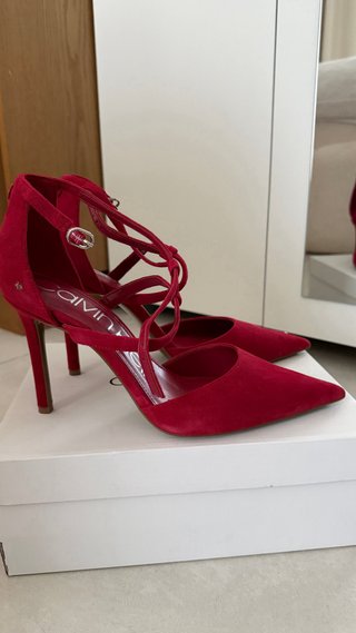 Tacones Calvin Klein Rojos