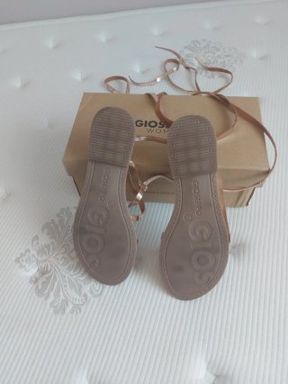 Sandalias Gioseppo 37