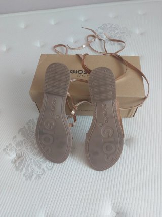 Sandalias Gioseppo 37
