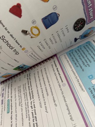 Dos cuadernillos de 6 de primaria