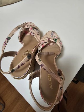 Cuñas Aldo Flores Talla 38
