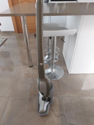 Aspirador Escoba Electrolux ErgoRapido