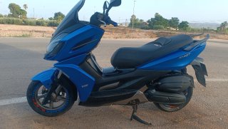 Kymco Maxi Scooter 125cc Azul
