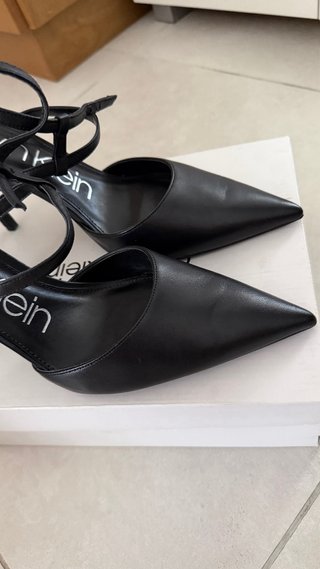 Tacones Calvin Klein Negros