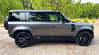 Land Rover Defender 2022