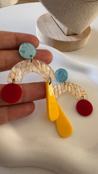 Orecchini pendenti arcobaleno donna