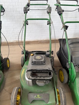 Cortacésped John Deere JX80