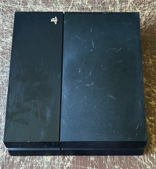 PS4 500GB CUH-1116A + DualShock 4 V2