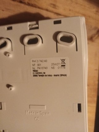 Teléfono para portero automático de la marca Tegui