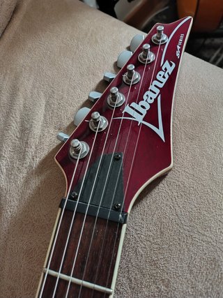 Guitarra electrica Ibanez SA32