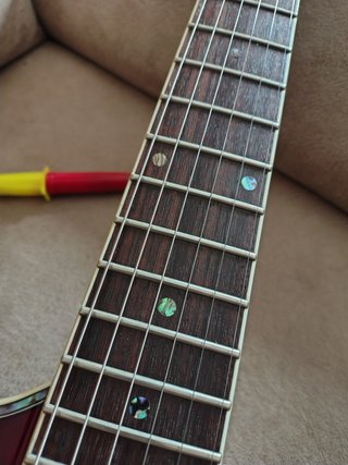 Guitarra electrica Ibanez SA32