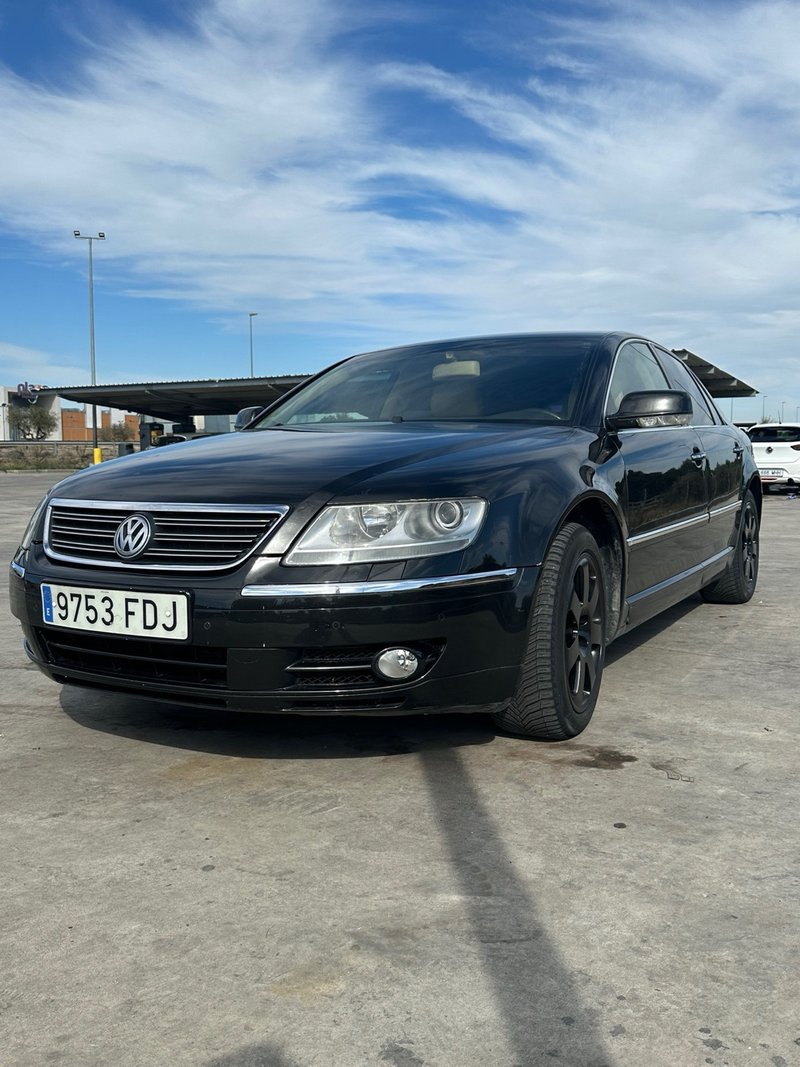 Volkswagen Phaeton 2006 - foto 1