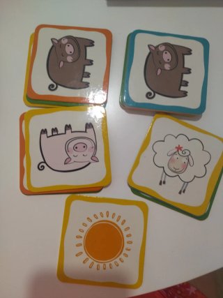 Juego de cartas Kids & Us. Betty Sheep.