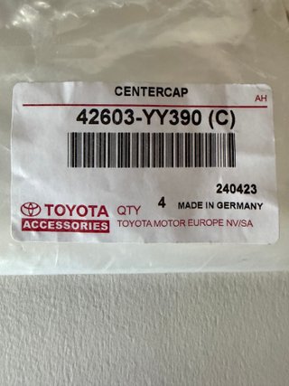 4 Tapacubos/Embellecedor llanta Toyota 42603-YY390