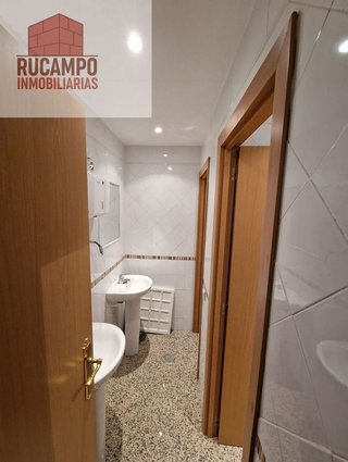 Local comercial en alquiler en El Puerto en Coslada