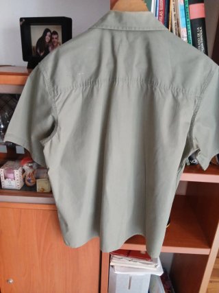 Camisa Tricornio Verde Oliva Talla L