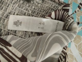 Top corto estampado cebra Primark talla M