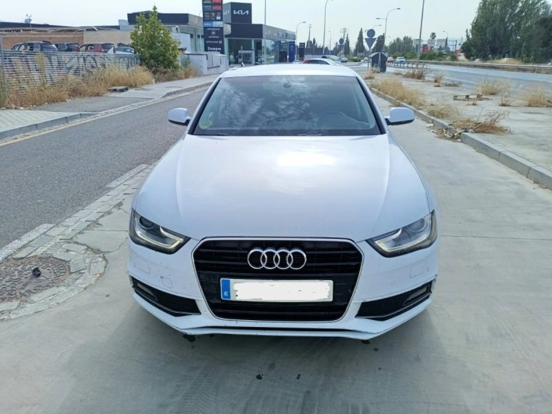 Audi A4 2014 - foto 1