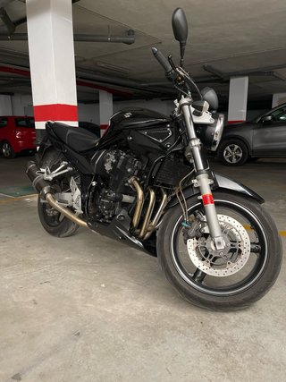 Suzuki Bandit 650 2006 Negra 58.294km CARBURACION!