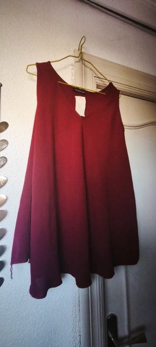 Camiseta sin mangas roja