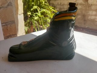 Botella Licor Antigua Garnier Bota Esquí Vacía