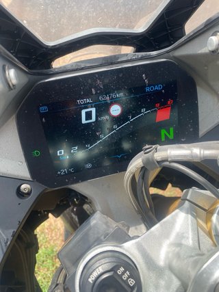 BMW R1250 RS Marrón/Dorado
