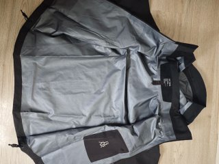 Chaqueta Arc'teryx Beta AR Hombre M Negra Nueva