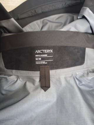 Chaqueta Arc'teryx Beta AR Hombre M Negra Nueva