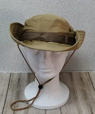 REBAJA! CHAMBERGO ARIDO ( COYOTE). SOMBRERO. GORRO