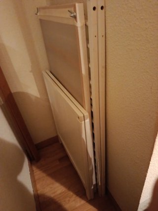 Cuna de bebé  con colchón (IKEA)