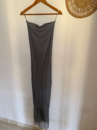 Vestido largo de malla gris