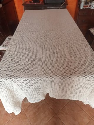 Copritavola uncinetto antico fatto a mano