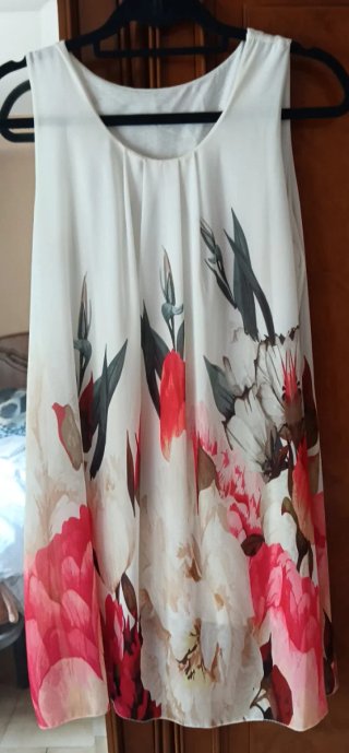 Vestido floral talla L