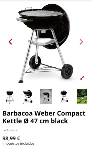 Barbacoa de carbón negra con ruedas
