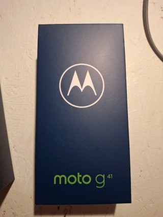 Custodia trasparente e 2 pellicole vetro Moto G41