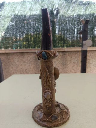 Scultura Cerimoniale Mistica in Legno e Minerali
